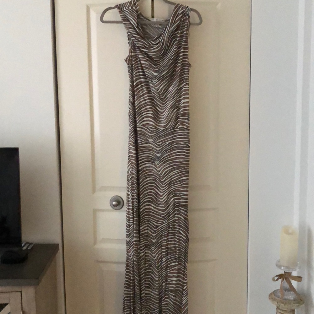 Trina Turk hooded maxi dress